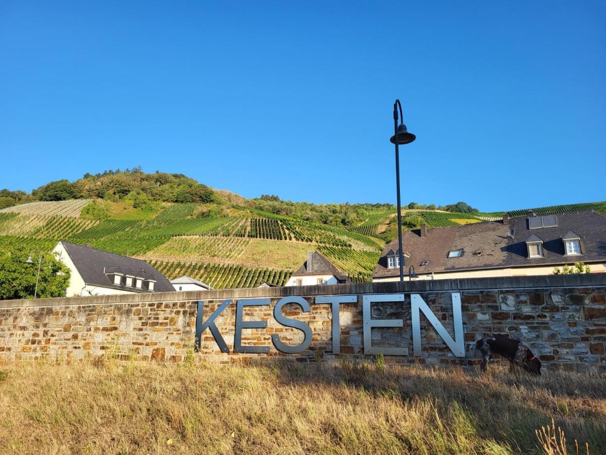 Haus Zur Heugabel Villa Kesten Buitenkant foto