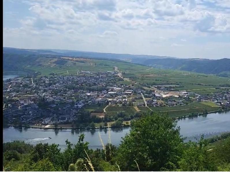 Haus Zur Heugabel Villa Kesten Buitenkant foto